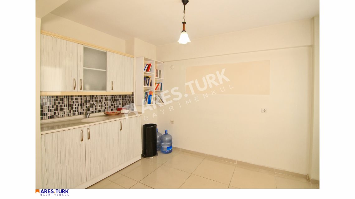 Aresturk KIRMIZI KEDİ KİTABEVİ MEVKİ KİRALIK OFİS